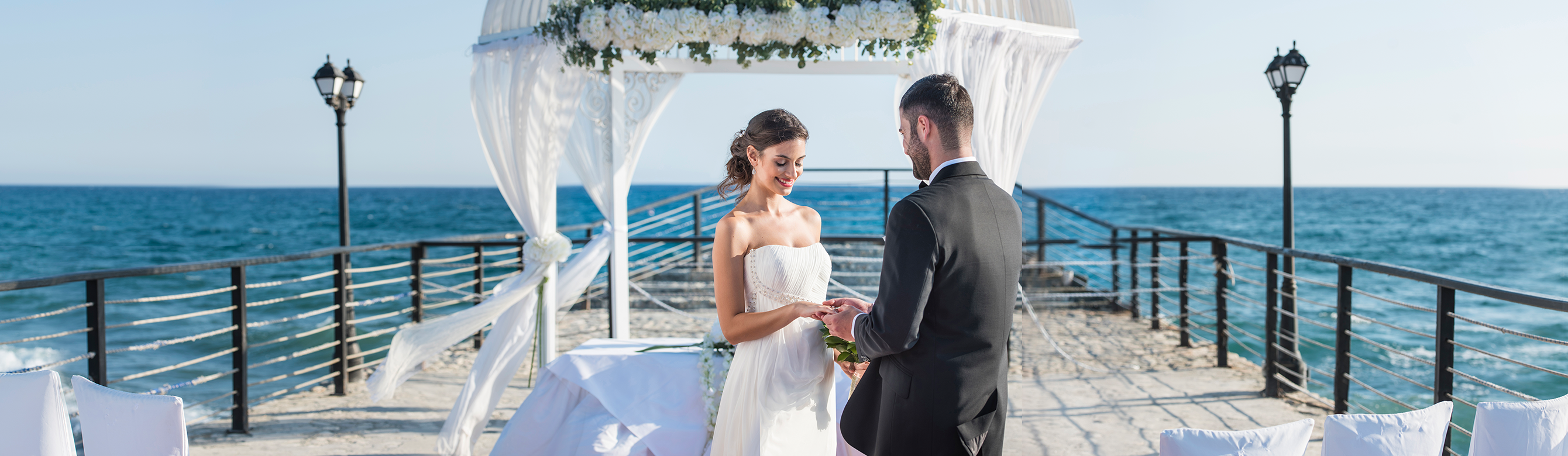 Book your wedding day in Elias Beach Hotel Limassol